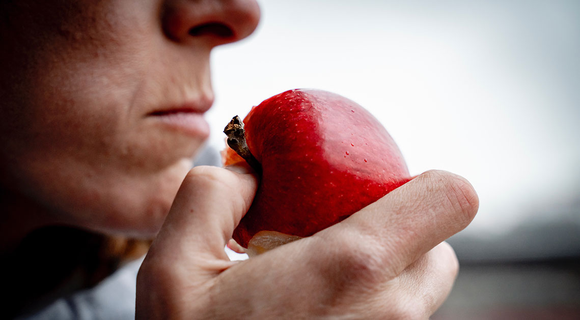Sanna-Hed_37_apple